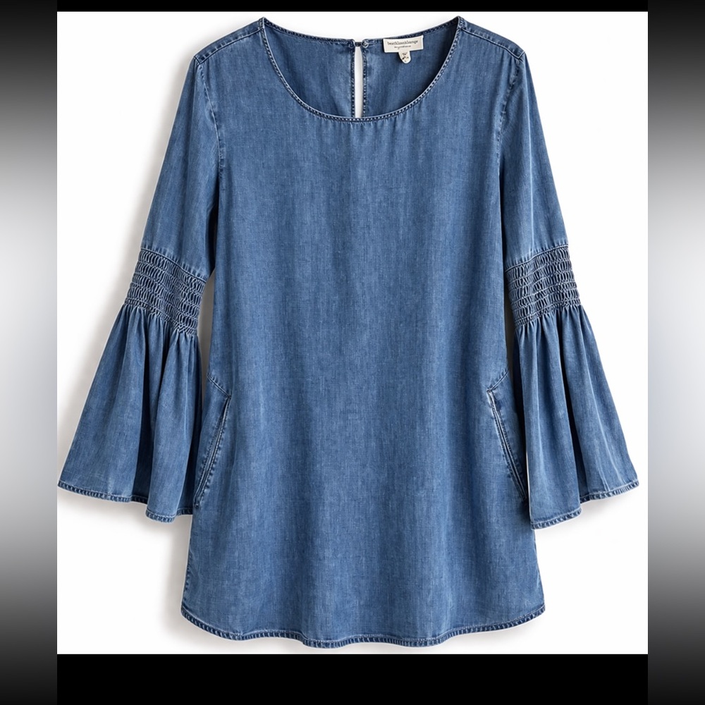 beachlunchlounge‎ Light Denim Blue Tunic Top